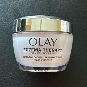 OLAY Eczema Therapy Skin Relief Cream / FRAGRANCE FREE / BRAND NEW